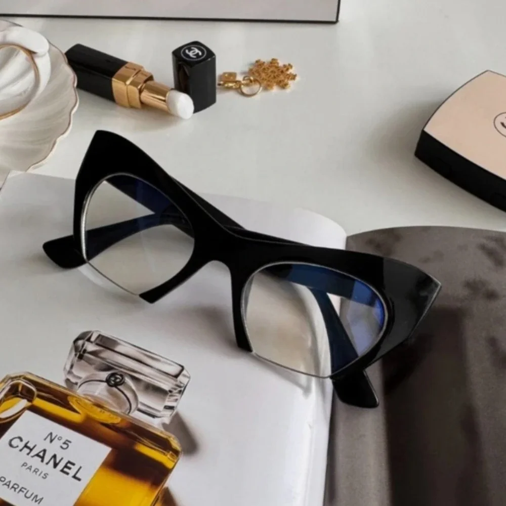 Cat Eye Eyeglasses Womens OS Black New Oversized Winged Blue Light KS1586